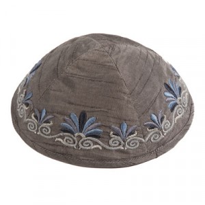 Kipah Yair Emanuel with Date Palm Embroidery in Gray and Blue Kipás