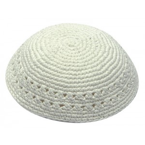 White Knitted Kippah with Two Rows of Small Air Holes Feste & Feiertage